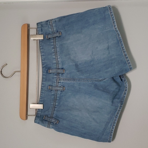 GAP Women's Vintage Jean Shorts Size 6 - Light washed - Picture 2 of 7